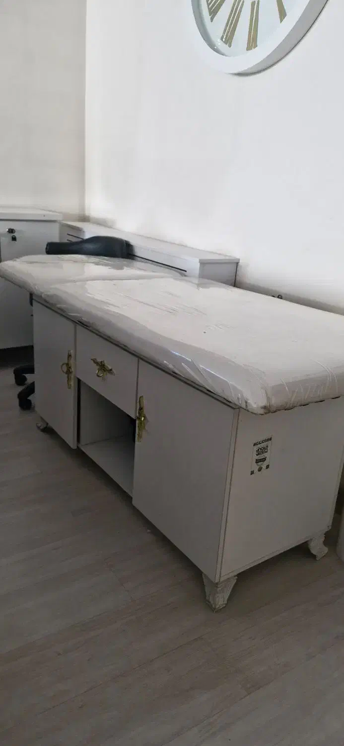 تخت مخصوص ماساژ، فیشیال و تاتو|آرایشی، بهداشتی، درمانی|فردیس, فرامرزیه|دیوار