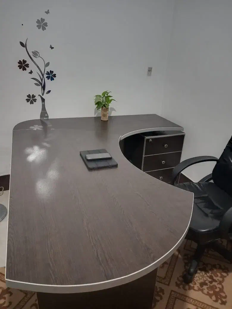 میز اداری|مبلمان اداری|صدرا-فارس, فاز ۲|دیوار