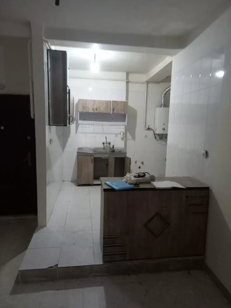 کابینت کارکرده|آب‌چکان و نظم‌دهنده ظروف|بروجرد, |دیوار