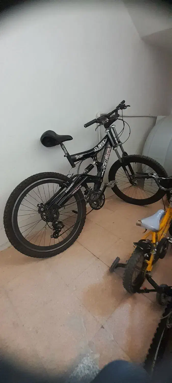 دوچرخه ۲۶ فراری|دوچرخه، اسکیت، اسکوتر|سهند, |دیوار