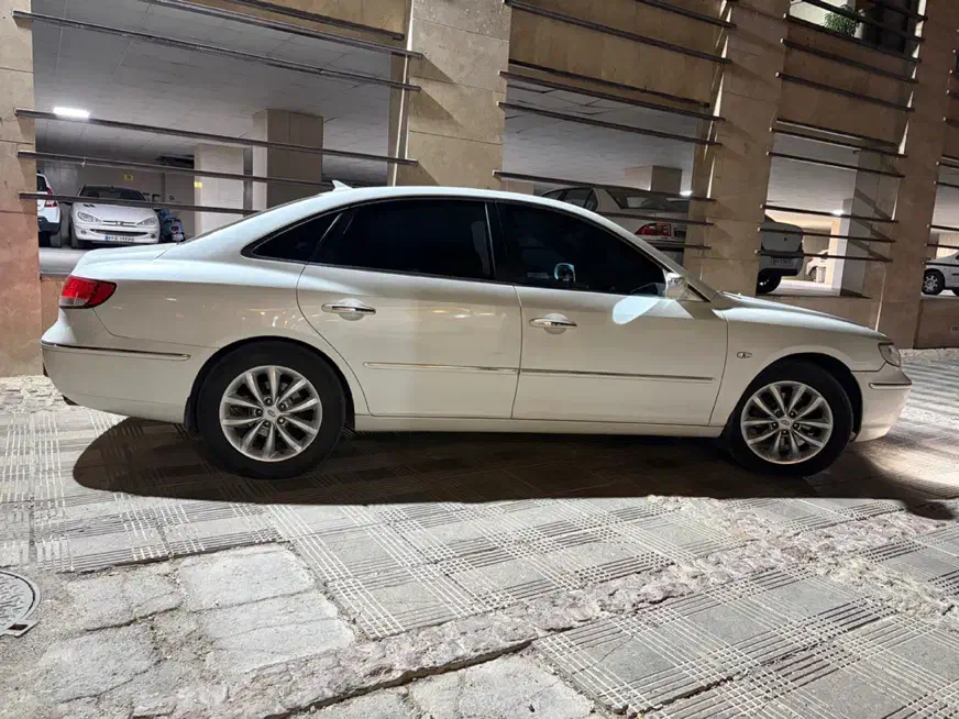 ازرا ۲۰۰۸ فول شرکتی داخل مشکی|خودرو سواری و وانت|اصفهان, باغ زیار|دیوار