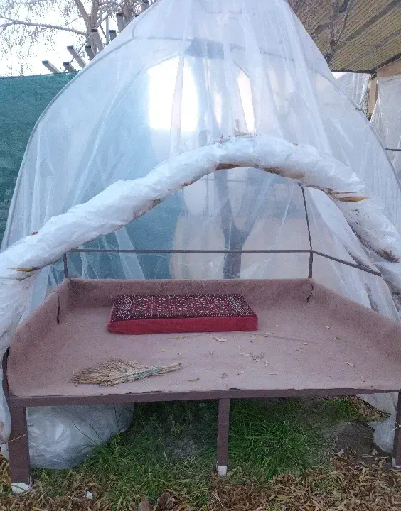 تخت اهنی|تخت و سرویس خواب|کرمان, |دیوار