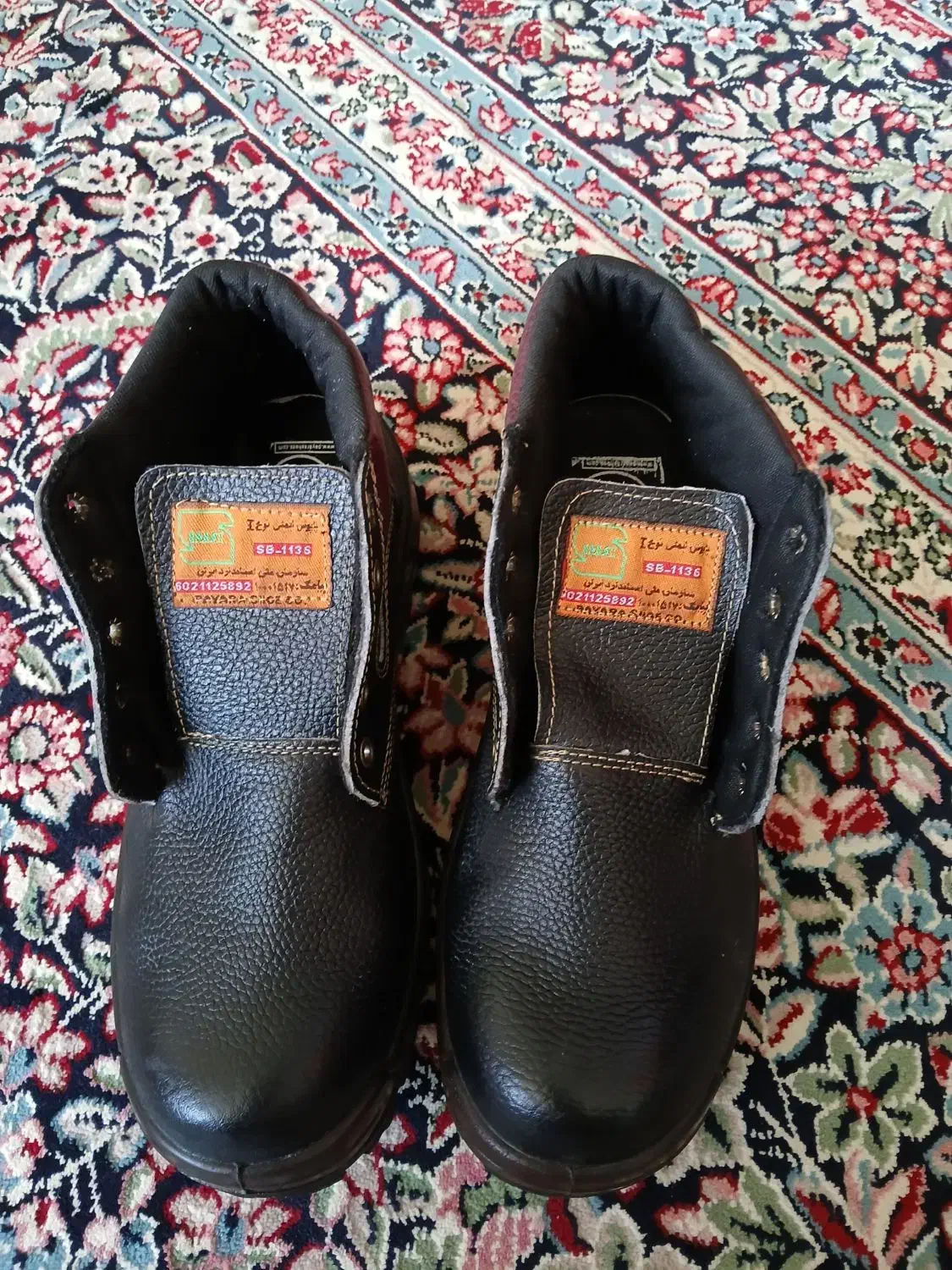 کفش کار کاملا نو|کیف، کفش، کمربند|جیرفت, |دیوار