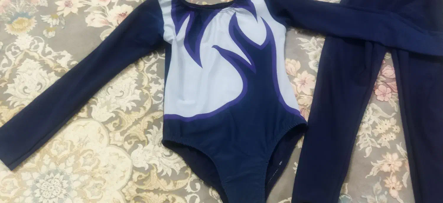 لباس ژیمناستیک|لباس|قم, ولیعصر|دیوار