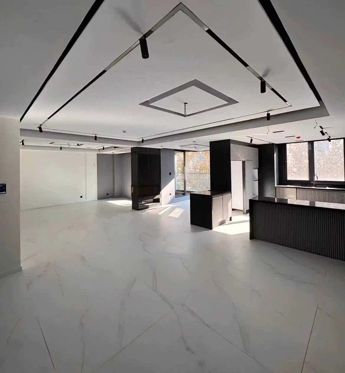 ۱۷۰ متر / تاپ لوکیشن / مشاعات آبی