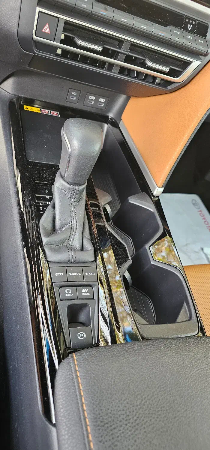 تویوتا کمری لومیر ۲۰۲۵|خودرو سواری و وانت|تهران, محمودیه|دیوار