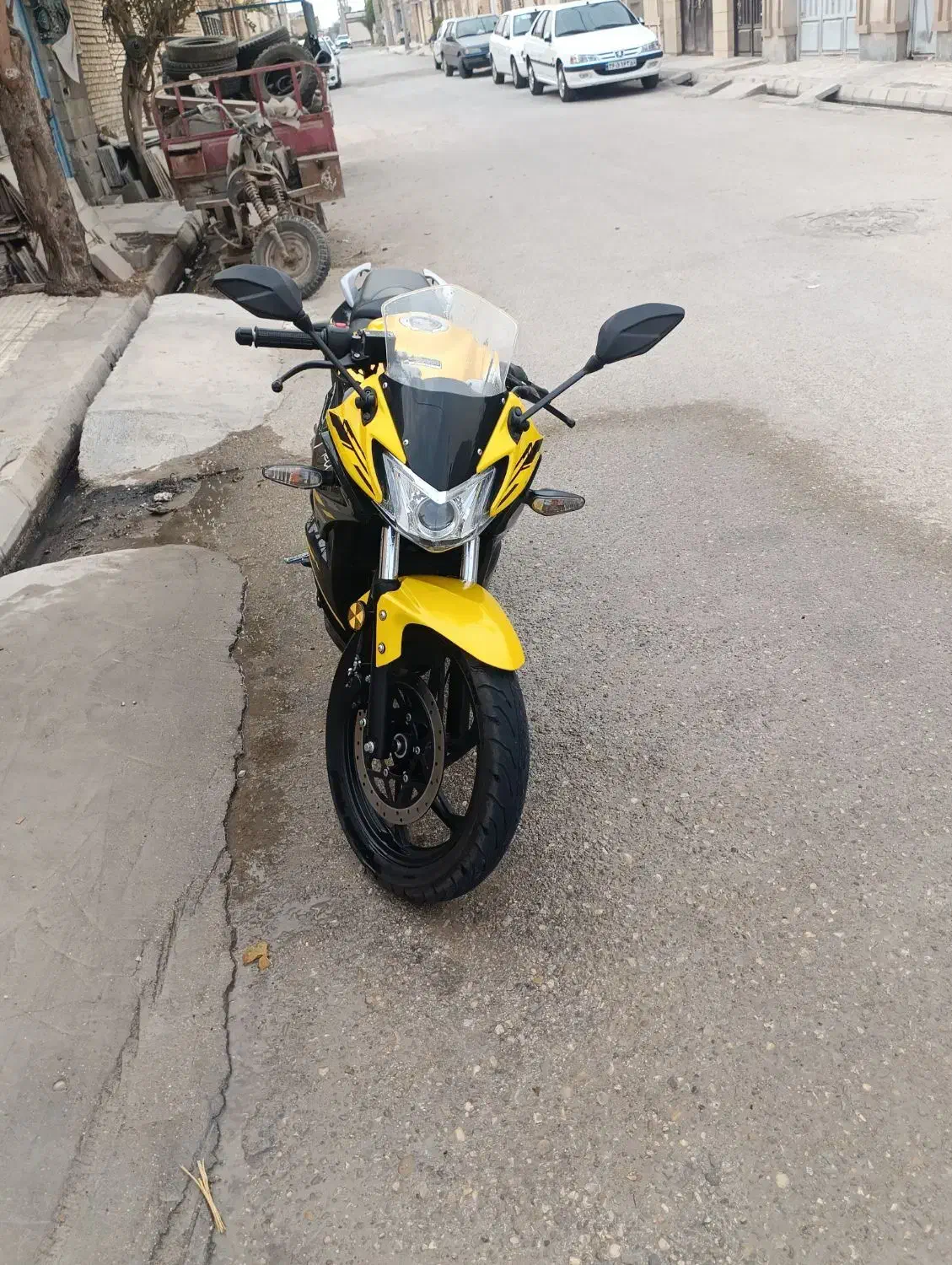 موتور سیکلت مگلی ۲۰۰|موتورسیکلت|دیلم, |دیوار