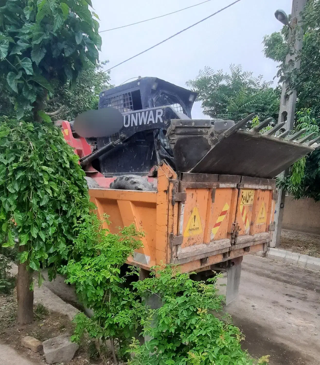 توماس وبابکت  مینی لودر|خدمات حمل و نقل|گلبهار, شهر جدید گلبهار|دیوار