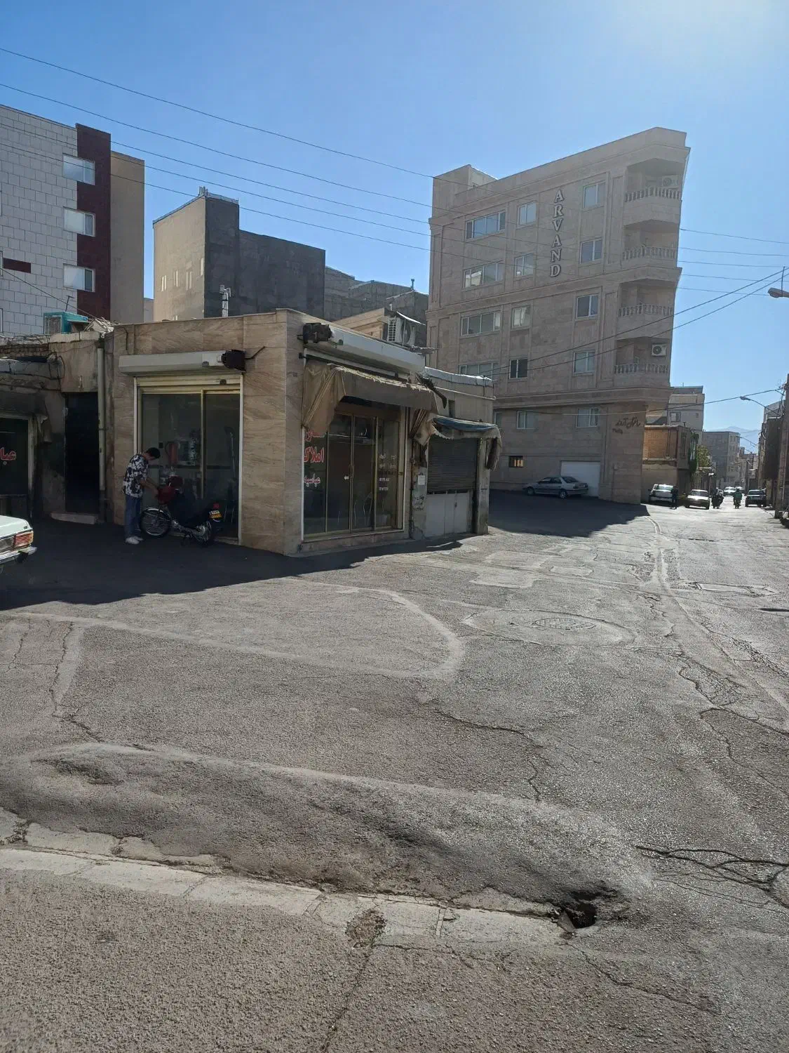 فروش مغازه ۱۷ متری|فروش مغازه و غرفه|زنجان, |دیوار