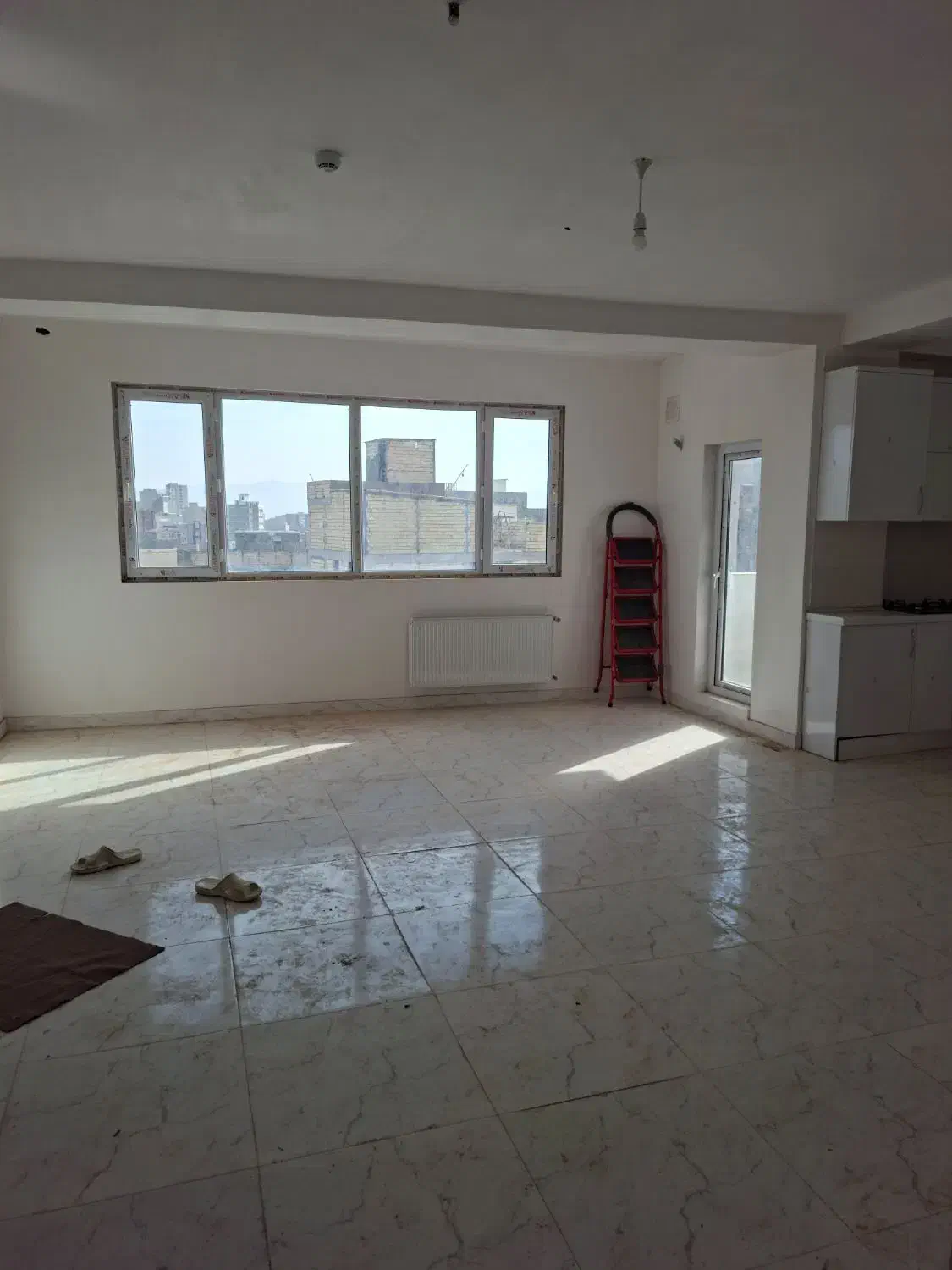 رهن آپارتمان 90 متری کلیدنخورده واقع در کوی پزشکان|اجارهٔ آپارتمان|میانه, |دیوار