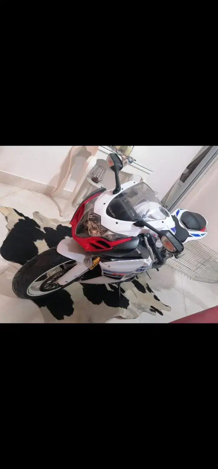 cb  cbr  gsx  gsxr|موتورسیکلت|تهران, دکتر هوشیار|دیوار