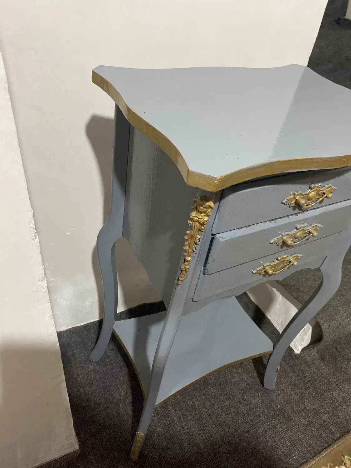 میز تلفن|میز تلفن|رشت, نخودچر|دیوار