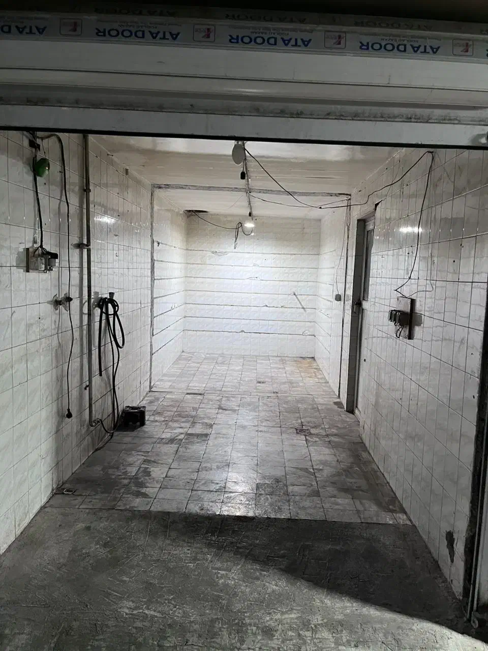 اجاره مغازه با کرکره برقی خیابان تختی موقعیت عالی|اجارهٔ مغازه و غرفه|اسلام‌شهر, صادقیه|دیوار