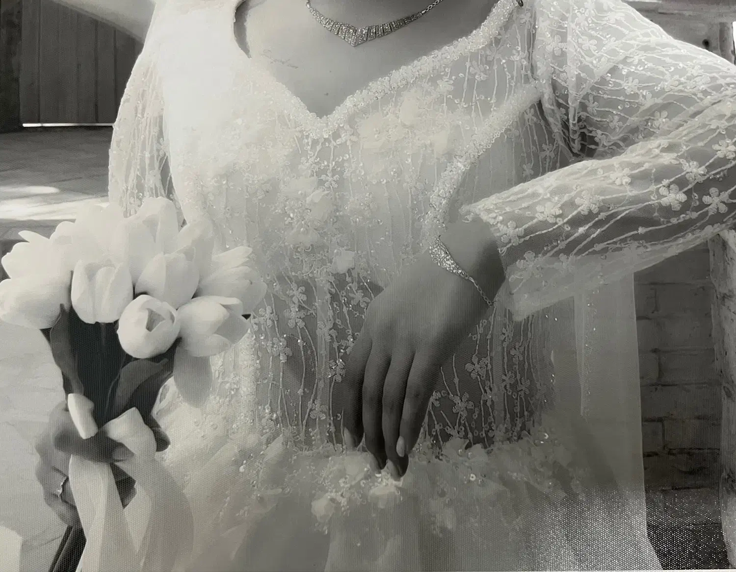 لباس عروس|لباس|بومهن, |دیوار