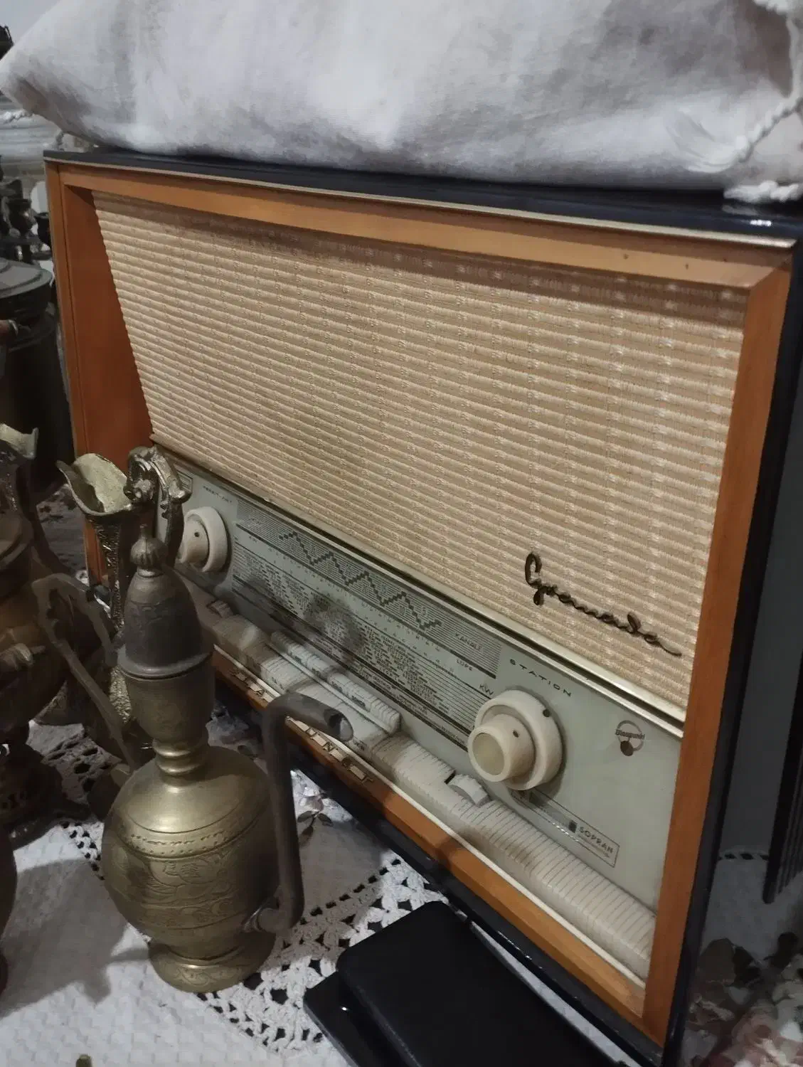 سماور ذغالی رادیو لامپی کلی وسیله یکجا|کلکسیون اشیاء عتیقه|گرگان, |دیوار