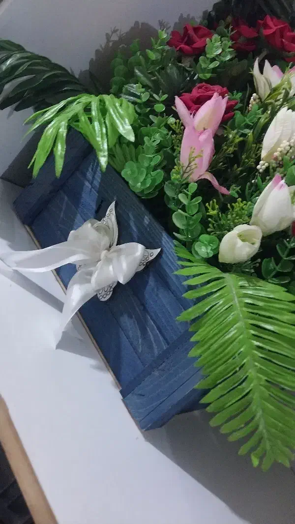 دسته گل عروس. باکس گل و باکس گل بچه پسرانه|گل مصنوعی|ارومیه, |دیوار