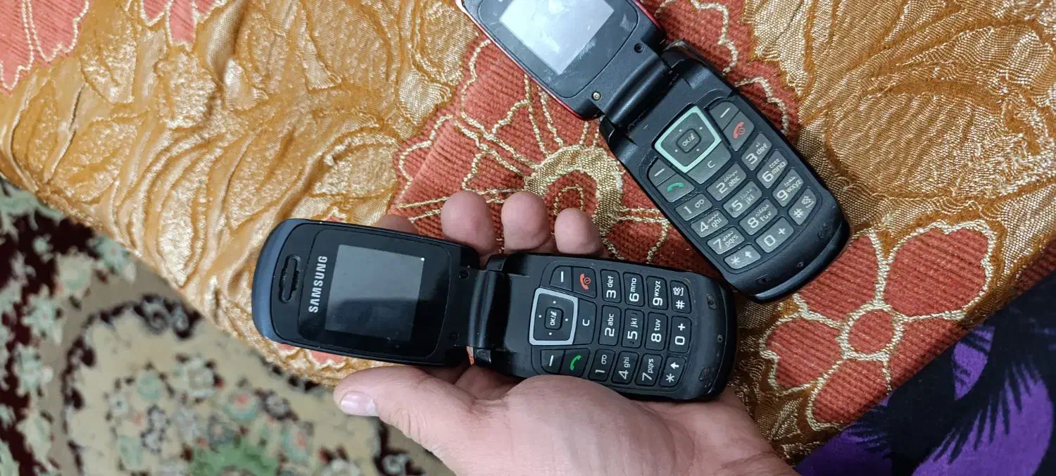 چند عدد گوشی دارم ساده  به قیمت خوبی میدم|موبایل|بیرجند, |دیوار