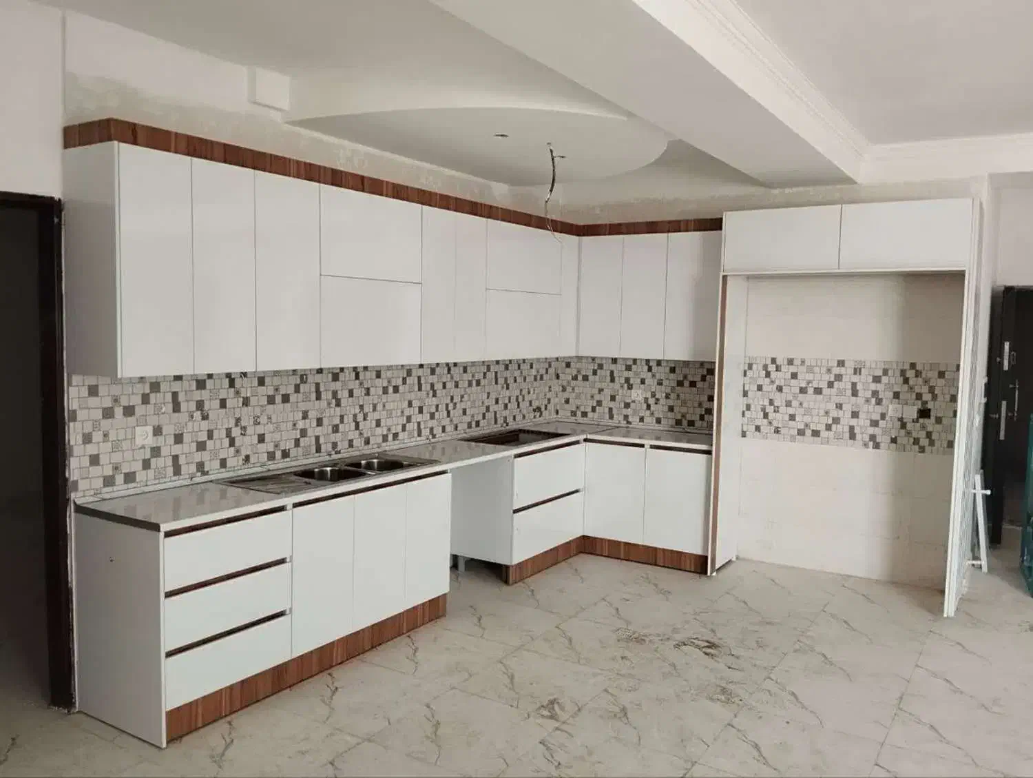 شیک ترین کابینت/با مقاومت بالاو روکش ضد آب|مصالح و تجهیزات ساختمان|سیرجان, |دیوار