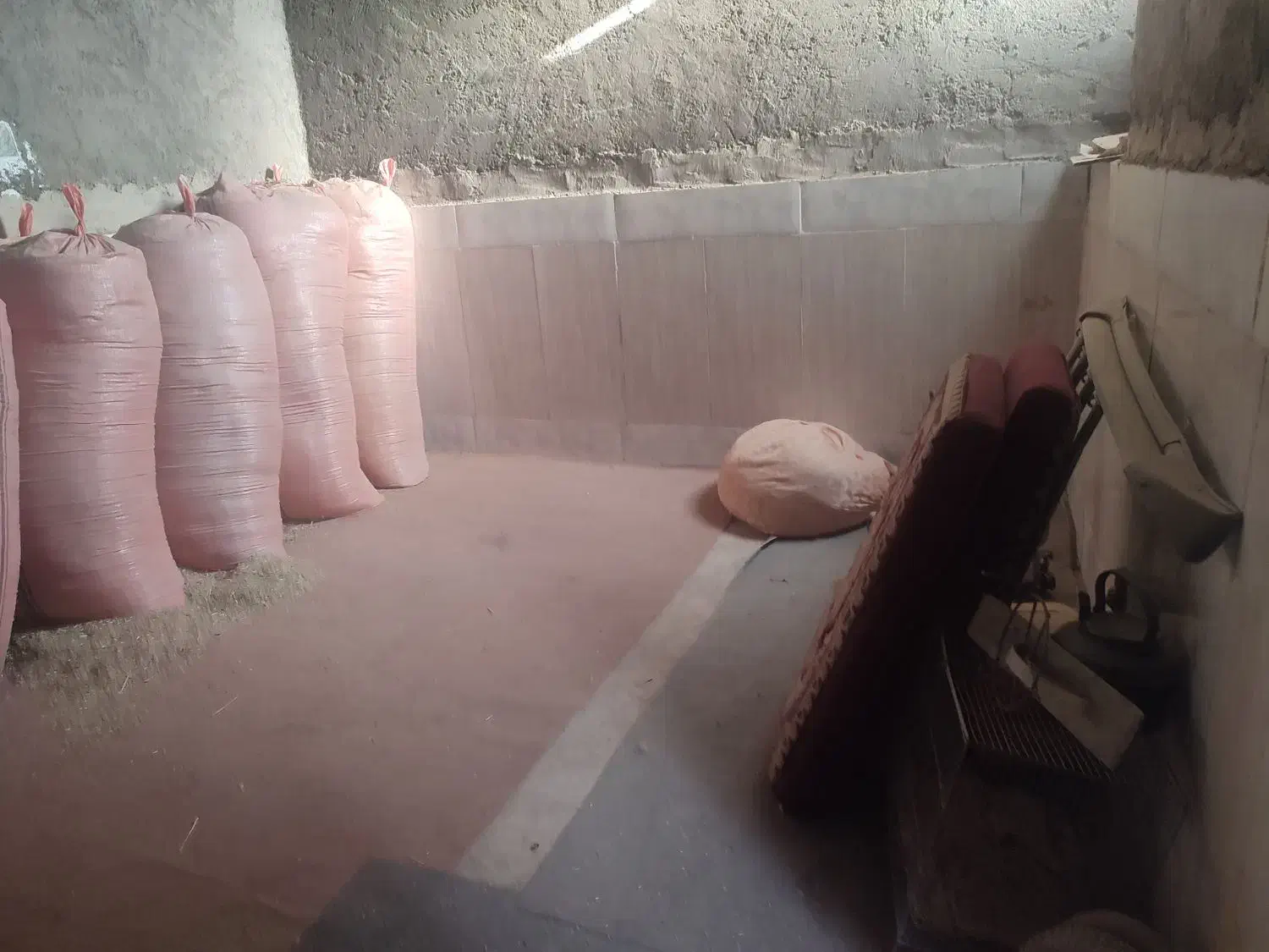 فروش خانه در کریم اباد دو راهی سد|فروش خانه و ویلا|بمپور, |دیوار