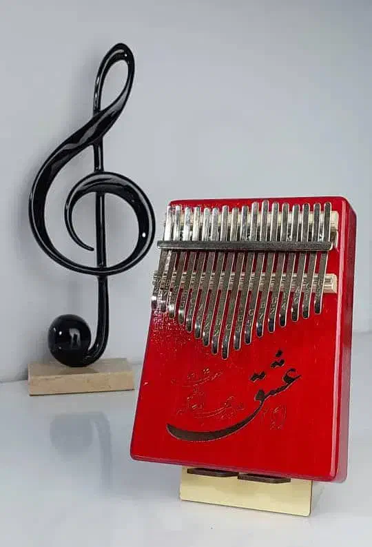 گالری هنر روز (چناران)|گیتار، بیس، امپلیفایر|چناران, |دیوار