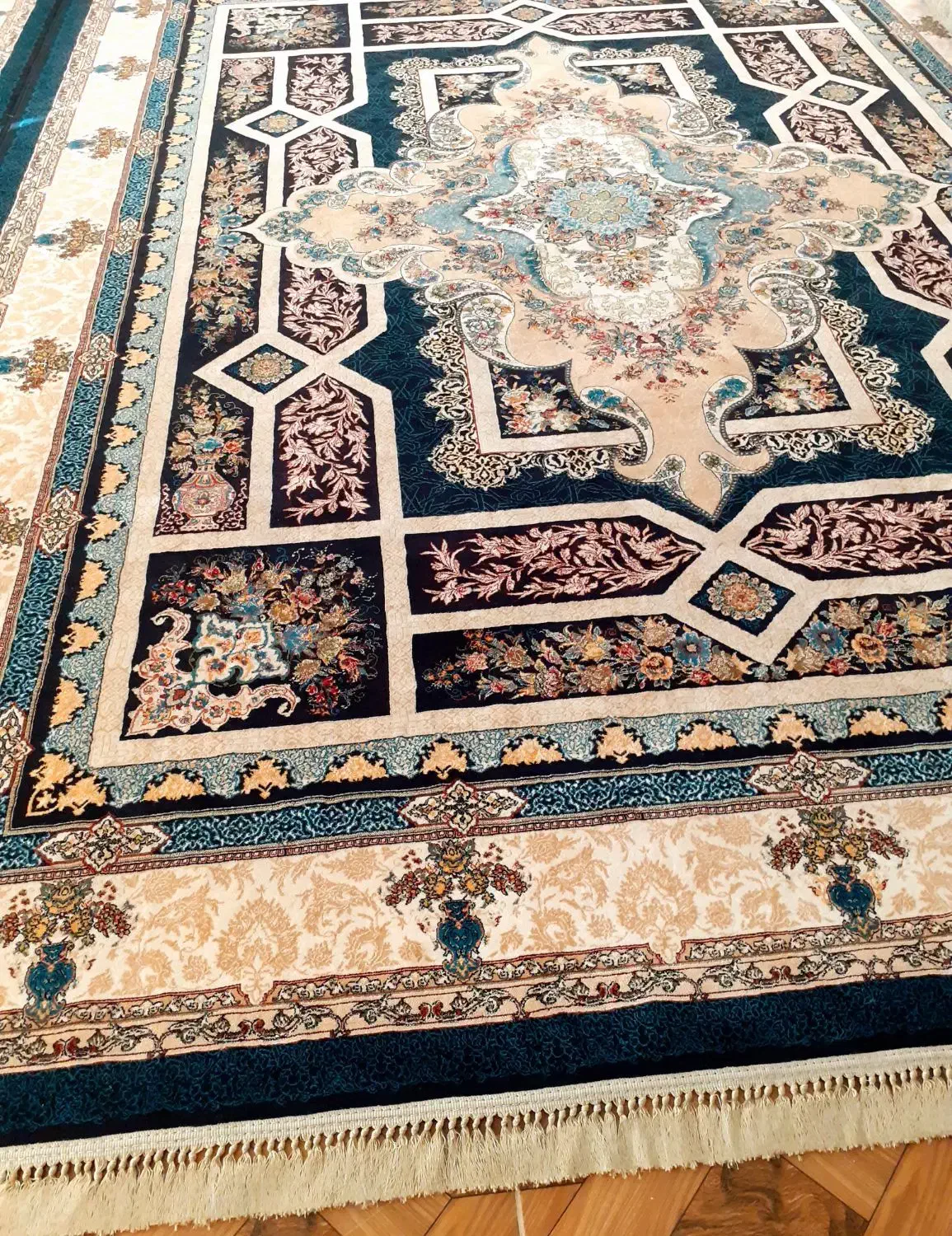 ی جفت فرش هفتصد شونه|فرش|یاسوج, |دیوار