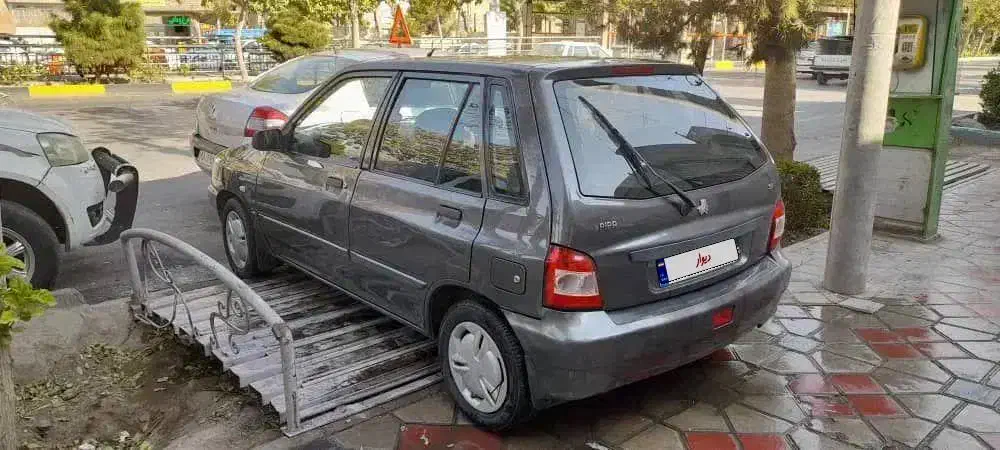 هاچ بک ۱۱۱|خودرو سواری و وانت|اصفهان, درب سیبه علیا|دیوار