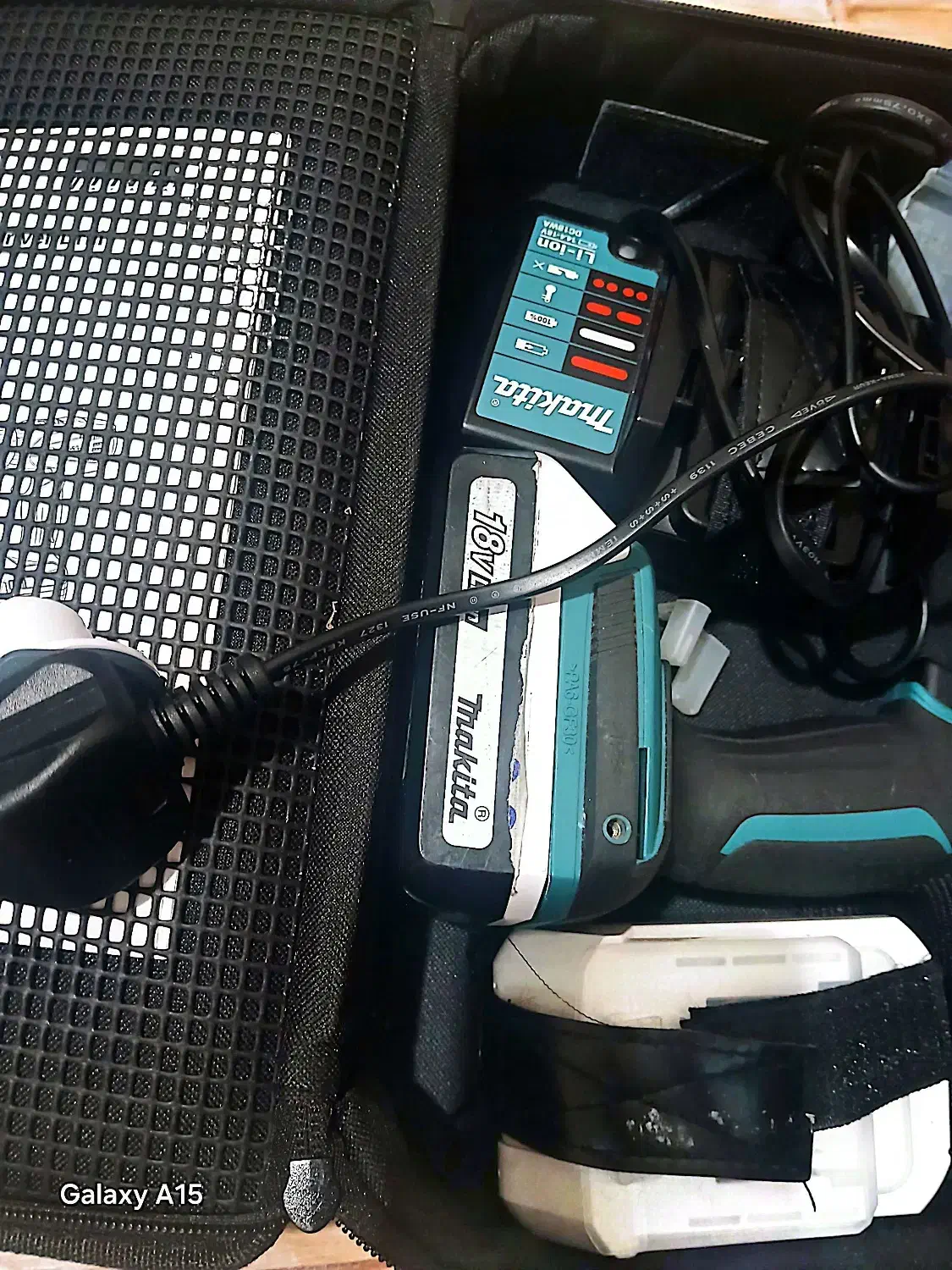 دریل شارژی چکشی ماکیتا اورجینال ژاپن نو|ابزارآلات|تهران, شهرک آزمایش|دیوار