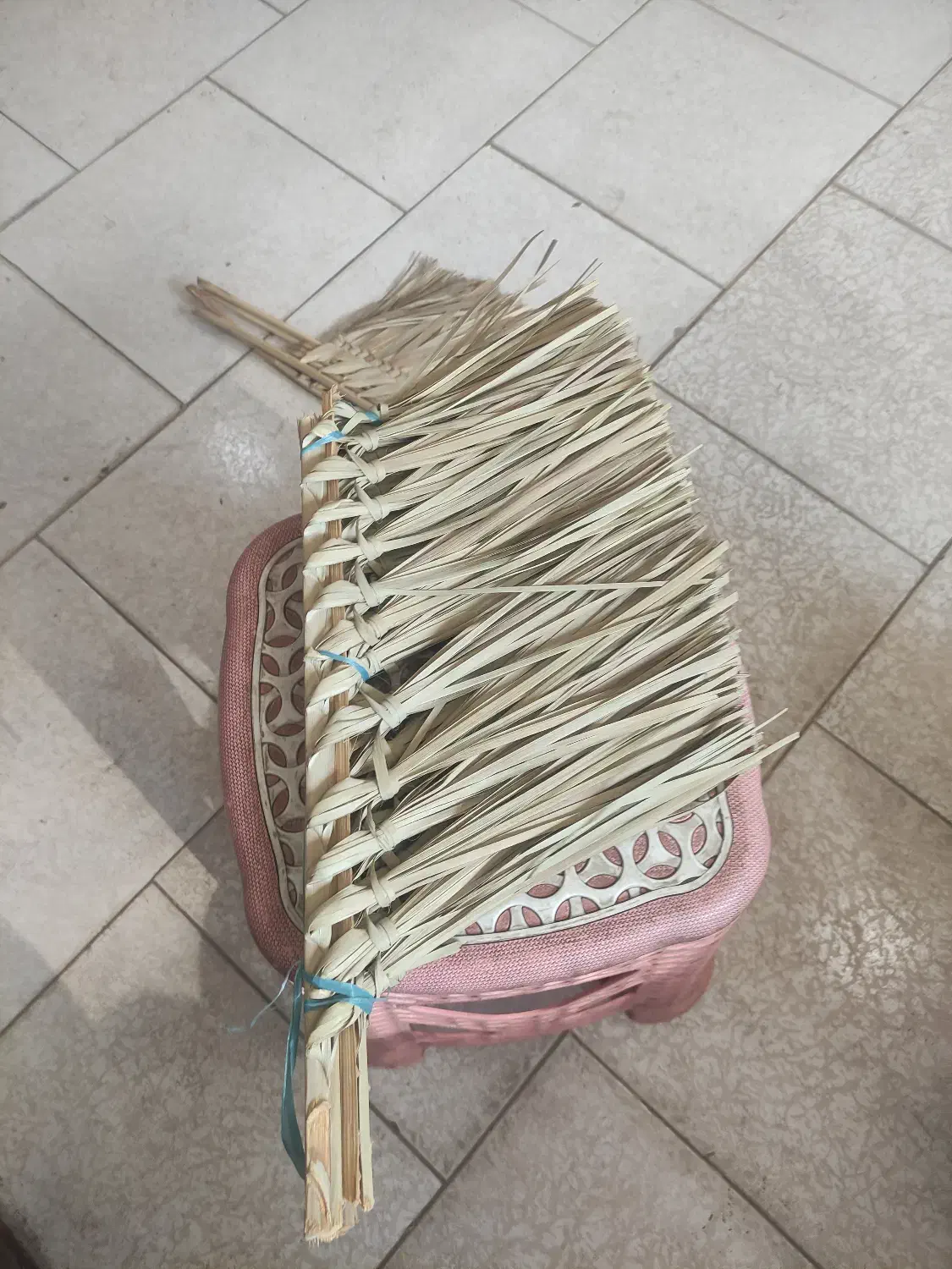 جارو|لوازم نظافت|یزد, |دیوار