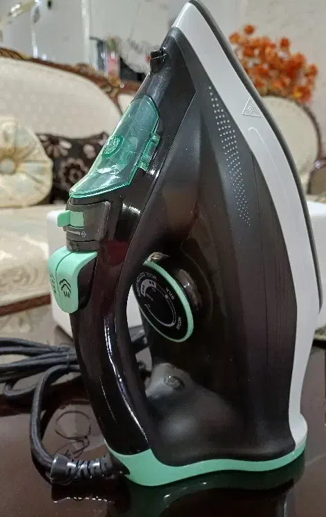 اتو بخار ۲۲۰۰ وات رومانتیک هوم|اتو و لوازم اتو|خرم‌آباد, |دیوار