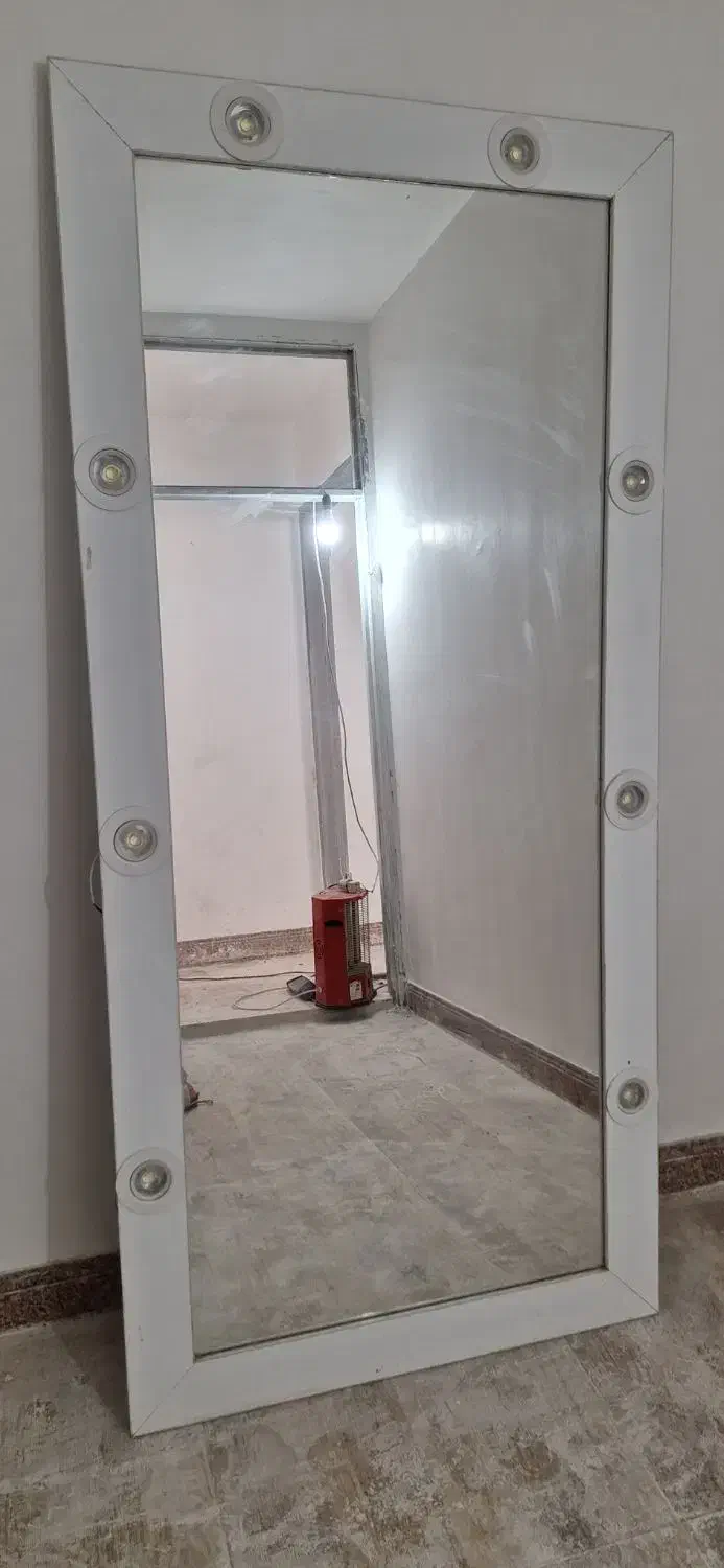 آینه|آینه|شیراز, سلطان آباد|دیوار