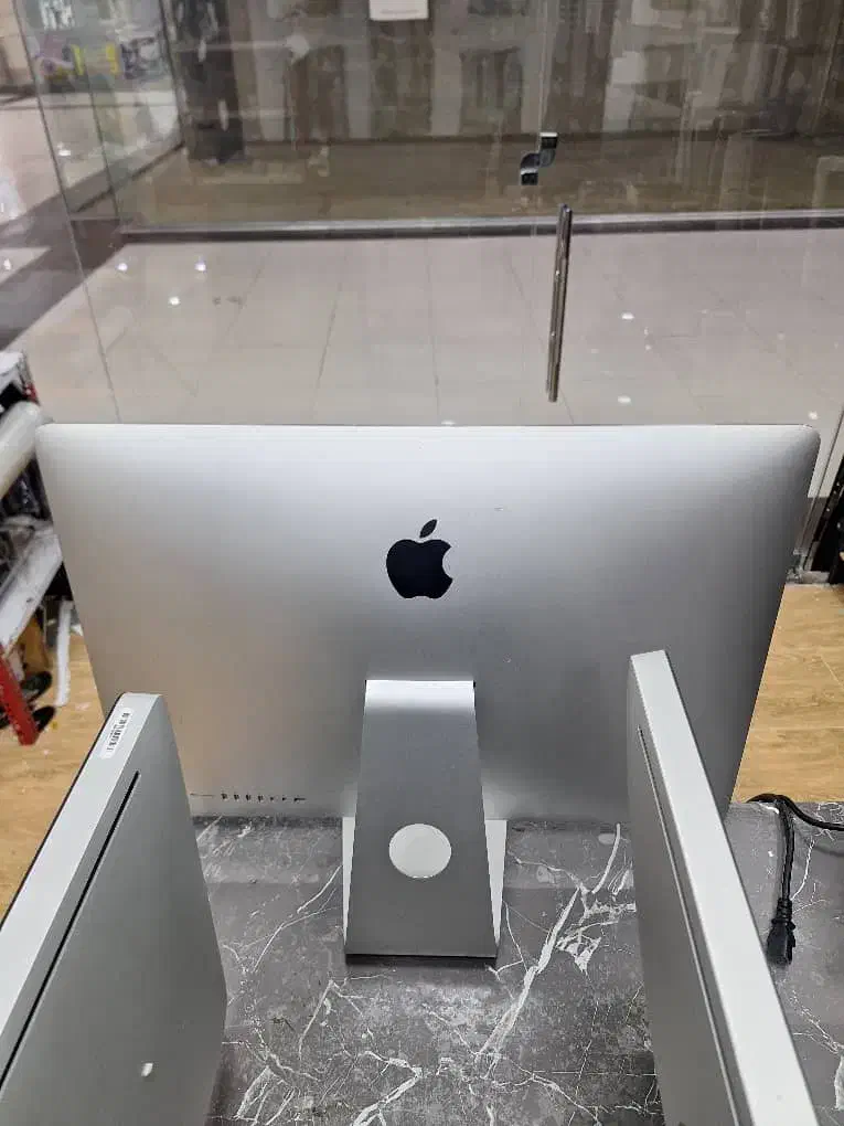 تعمیرات iMac|خدمات رایانه‌ای و موبایل|شیراز, ملاصدرا|دیوار