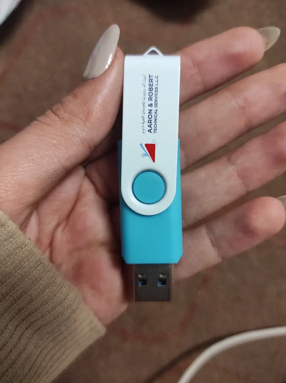 فلش ۶۴گیگی اماراتی|لوازم جانبی موبایل و تبلت|سنندج, |دیوار