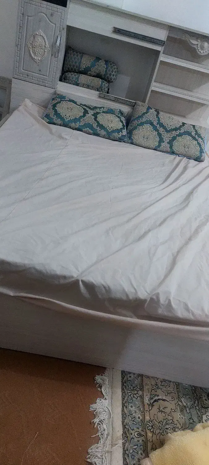 تخت خواب دو نفره با تشک طبی رویال|تخت و سرویس خواب|تربت جام, شاد|دیوار