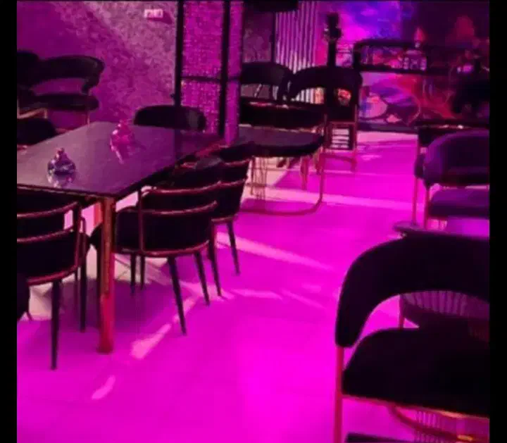 اجاره تجاری ۵۰ متری / بر اصلی تابلو خور در سهروردی|اجارهٔ مغازه و غرفه|تهران, سهروردی|دیوار