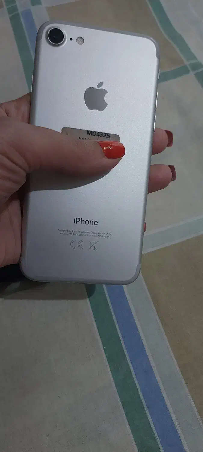 آیفون 7 بسیار تمیز|موبایل|تهران, گرگان|دیوار