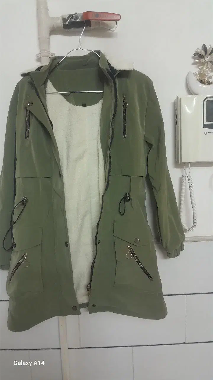 پالتو زنانه|لباس|کاشان, زیدی|دیوار