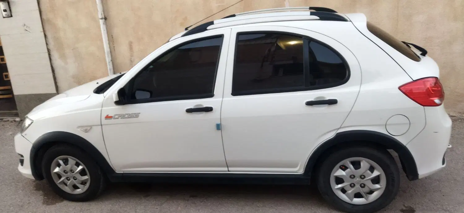 کوئیکs 1403|خودرو سواری و وانت|خرمآباد, |دیوار