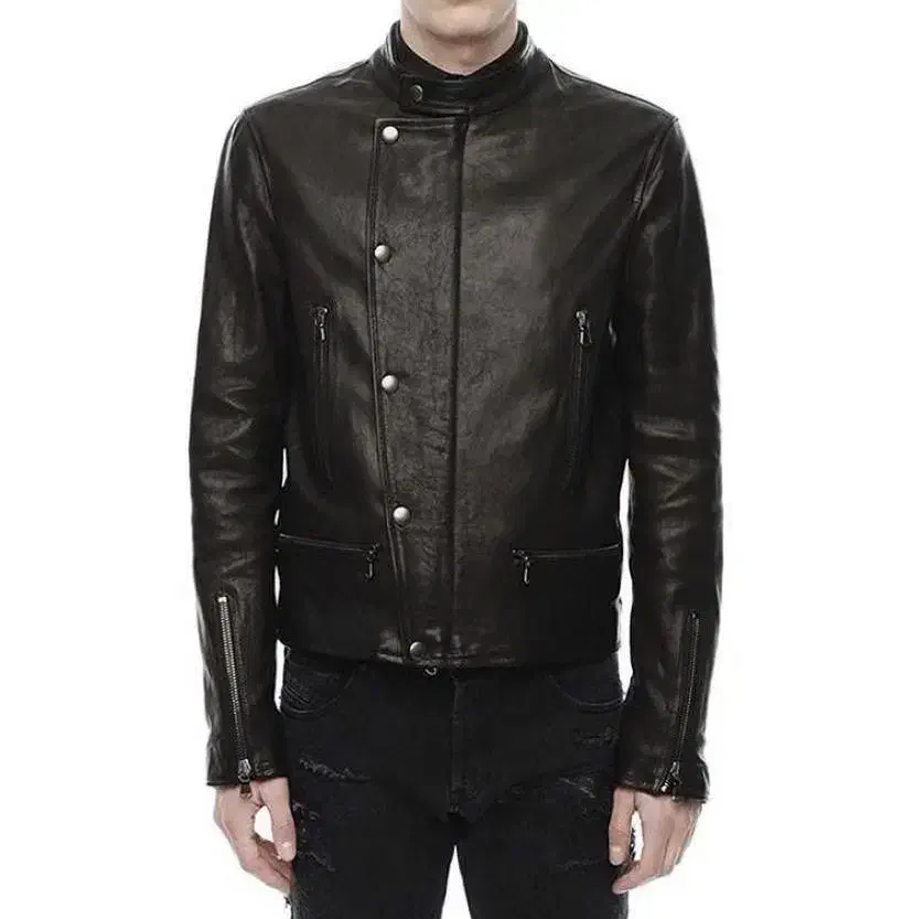 کاپشن چرم دیزل بلک گلد ساخت ایتالیاdiesel|لباس|تهران, امانیه|دیوار