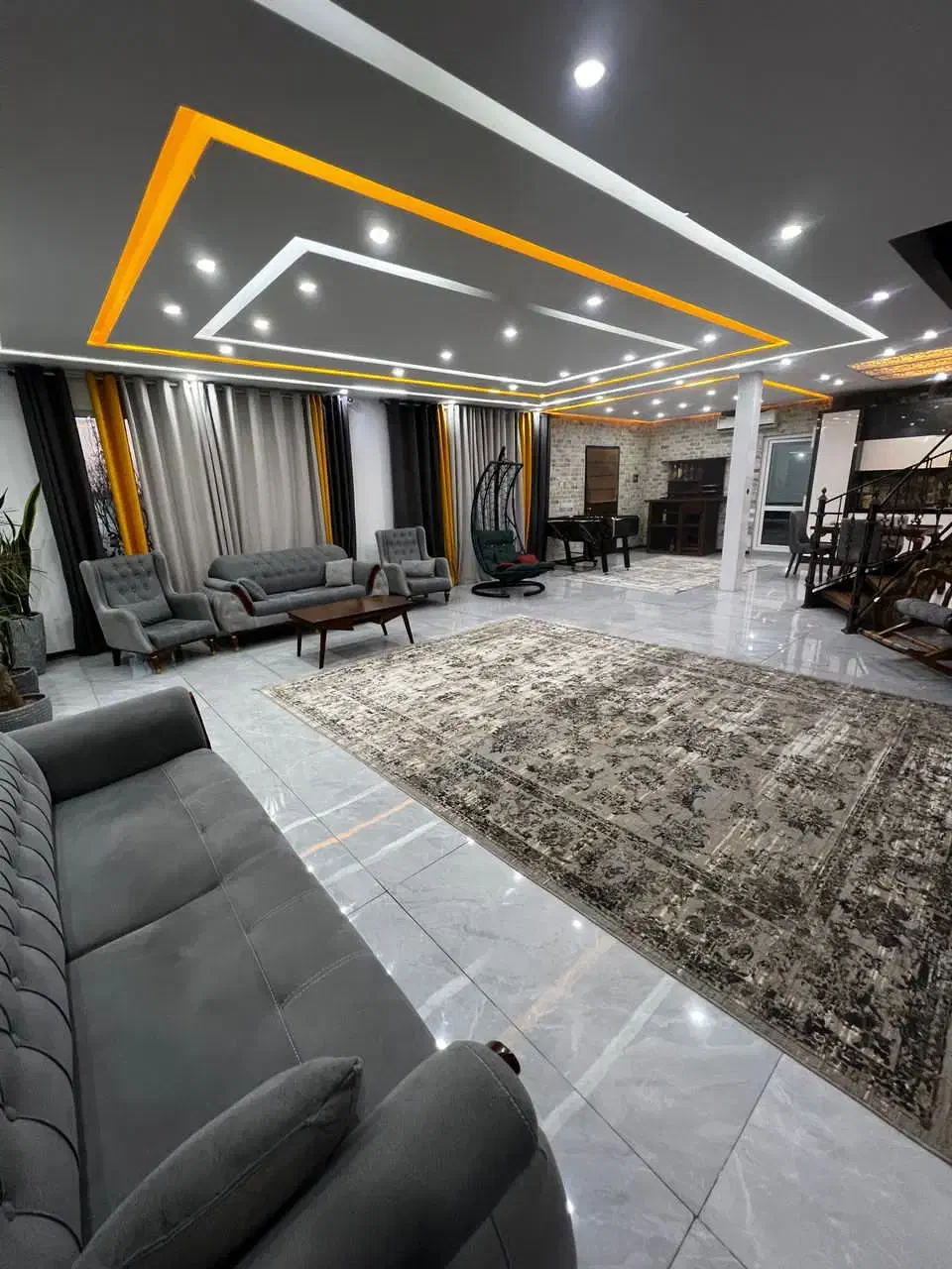 اجاره ویلا استخردار|اجارهٔ کوتاه‌مدت ویلا و باغ|تهران, آبشار تهران (دریاچه)|دیوار