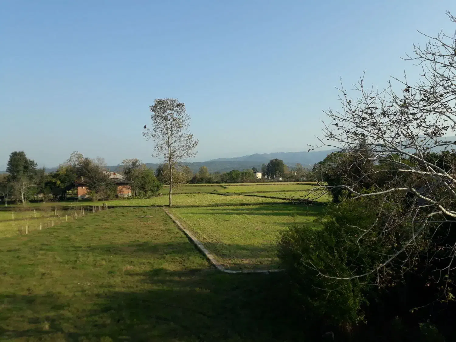 فروش زمین ۱۰۵۰متری همراه با پروانه ساخت|فروش زمین و ملک کلنگی|سنگر, |دیوار