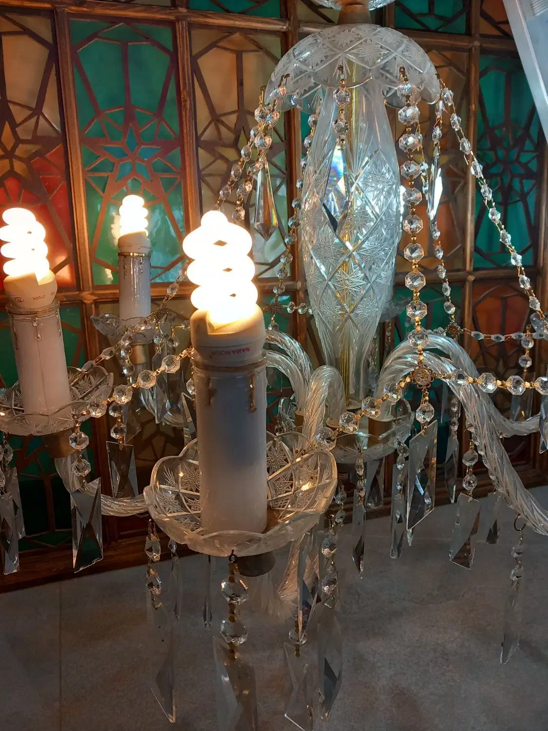 لوستر( کریستالی تراش )|لوستر و چراغ آویز|اراک, |دیوار