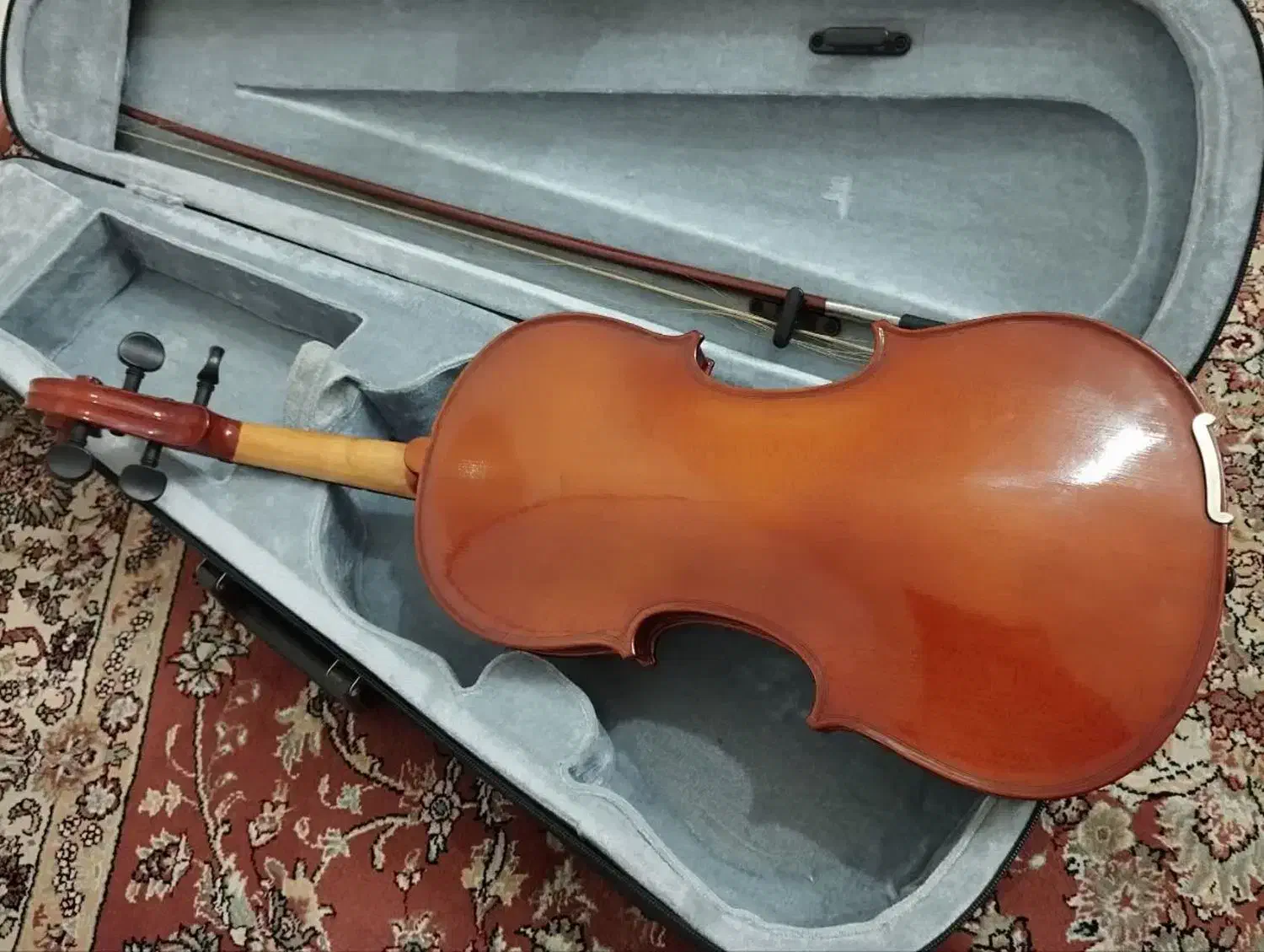 ویولن ۴/۴|ویولن|قم, سراجه (۱۵ خرداد)|دیوار