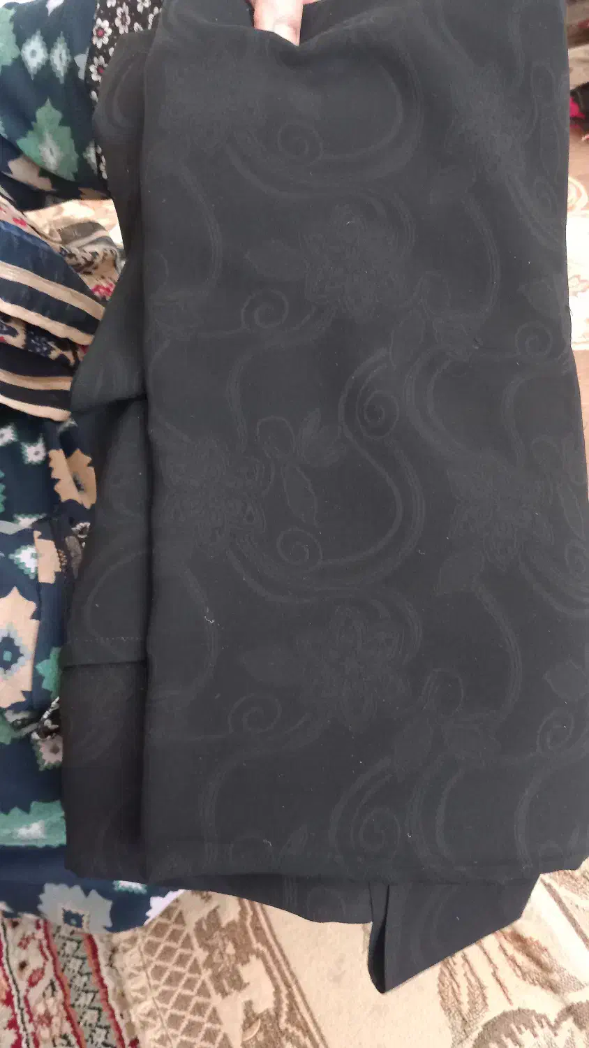 چادر|لباس|شیراز, بریجستون|دیوار