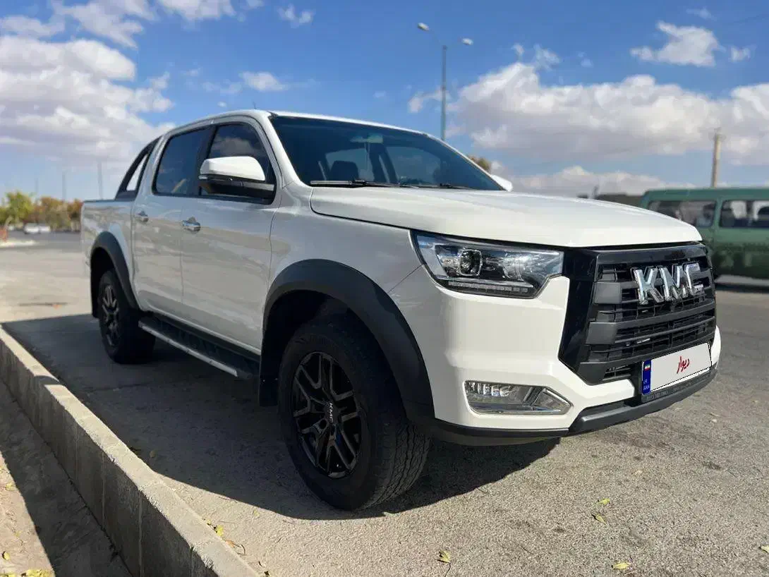 Kmc t8 ۱۴۰۱ درحد|خودرو سواری و وانت|همدان, |دیوار