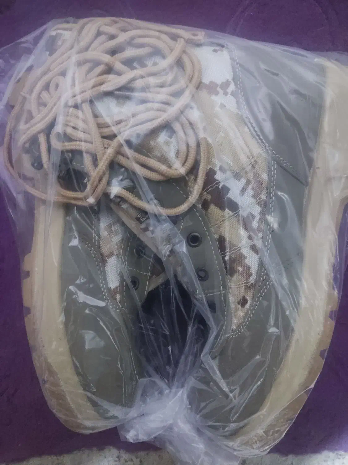 پوتین تاکتیکال نظامی کوهنوردی.|کیف، کفش، کمربند|شاهین دژ, |دیوار