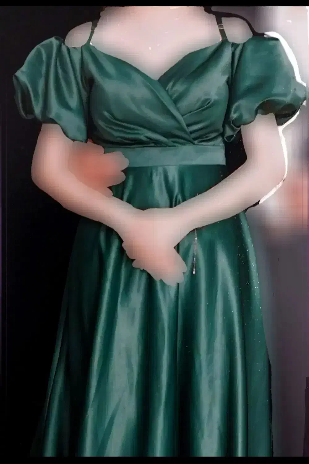 لباس مجلسی|لباس|کبودرآهنگ, |دیوار