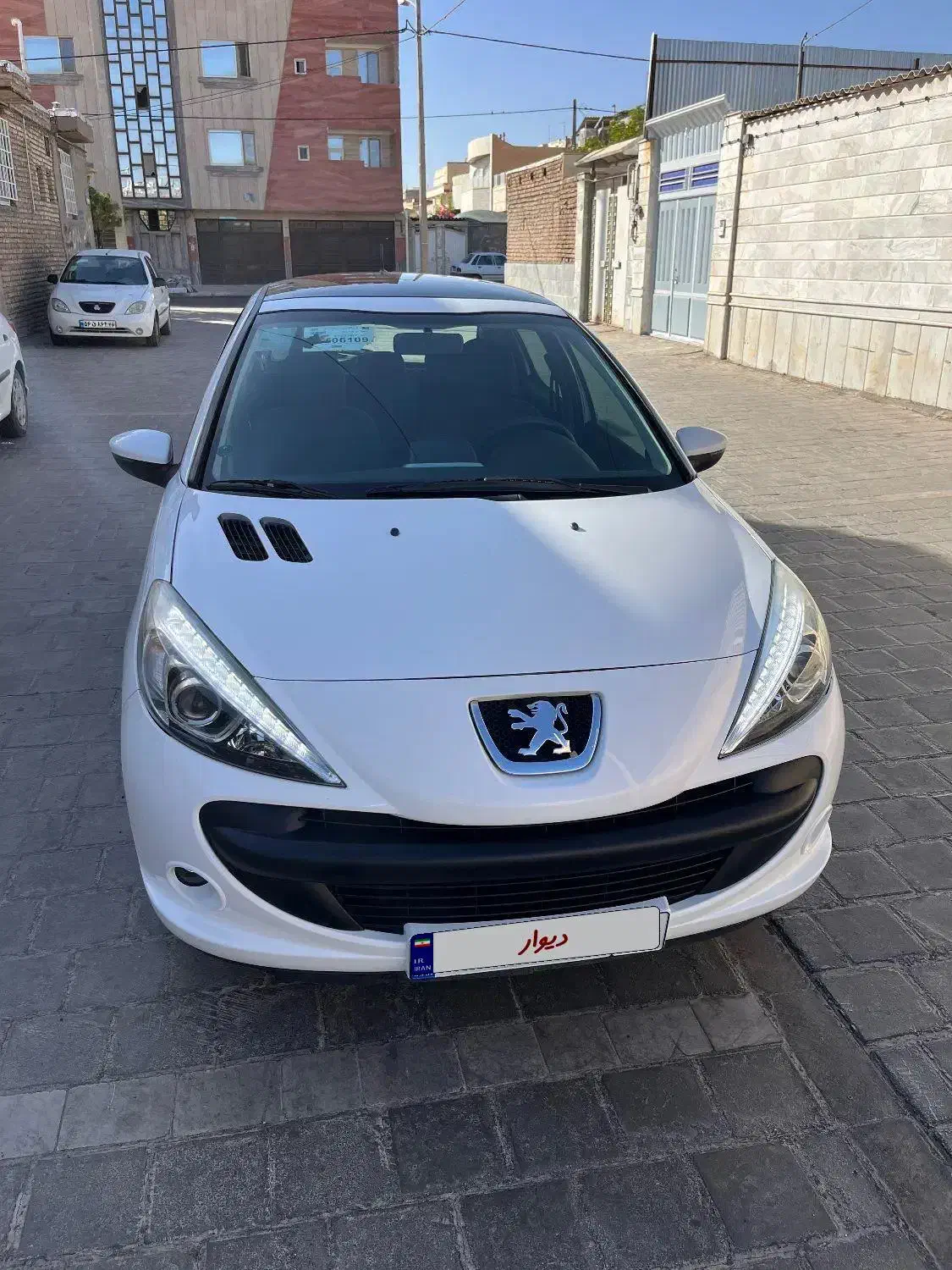 ۲۰۷ پانا ۱۴۰۱|خودرو سواری و وانت|کاشمر, |دیوار