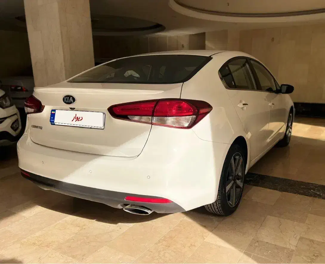 سراتو مدل2017 مشابه صفر|خودرو سواری و وانت|تهران, صادقیه|دیوار