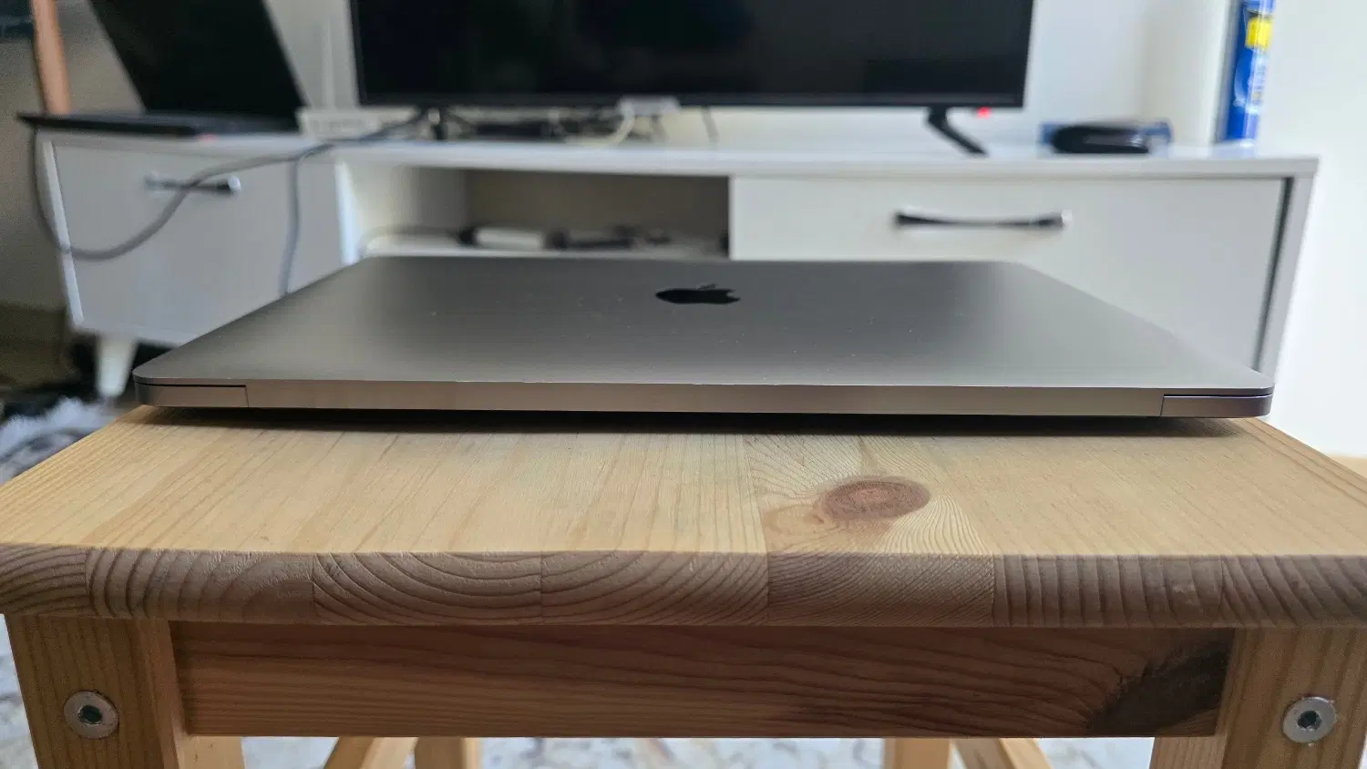 8/512 MacBook Pro m1|رایانه همراه|پردیس, فاز ۸|دیوار