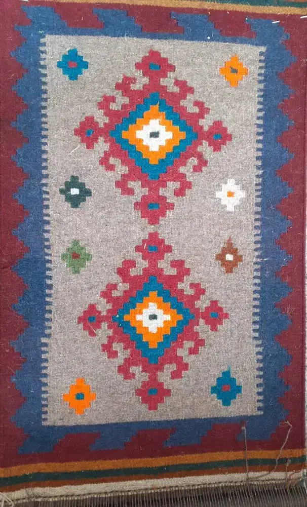 فروش و سفارش انواع گلیم|گلیم، جاجیم، گبه|فلاورجان, |دیوار